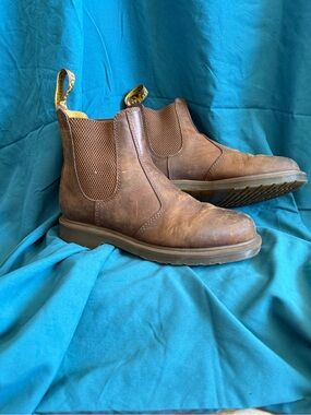 Doc Martens Brown Leather Chelsea  Boots